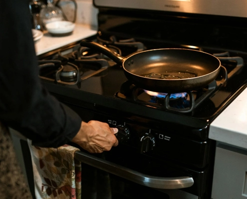 How to Repair a Gas Oven